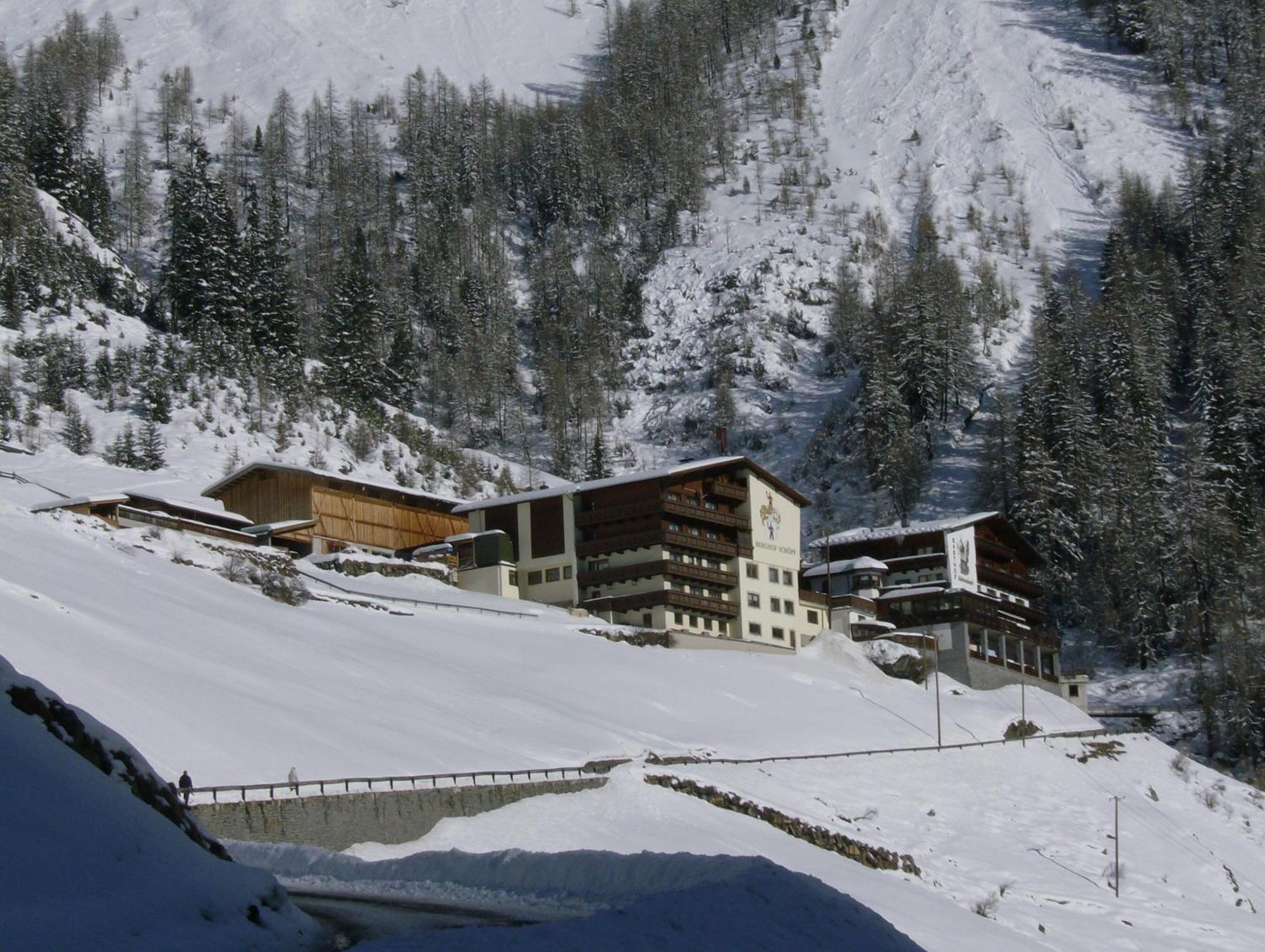 Gaestehaus Berghof Schoepf Langenfeld Bagian luar foto